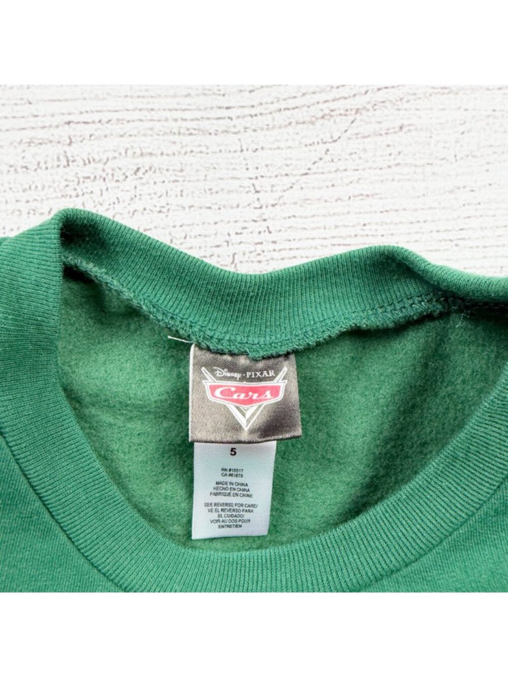 Disney Pixar Cars Boys Sweatshirt Pullover Lightning McQueen Fuel Good Season 5 - Picture 2 of 4